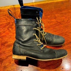 Black Fluevog BBC boots. Size 11. Good condition.